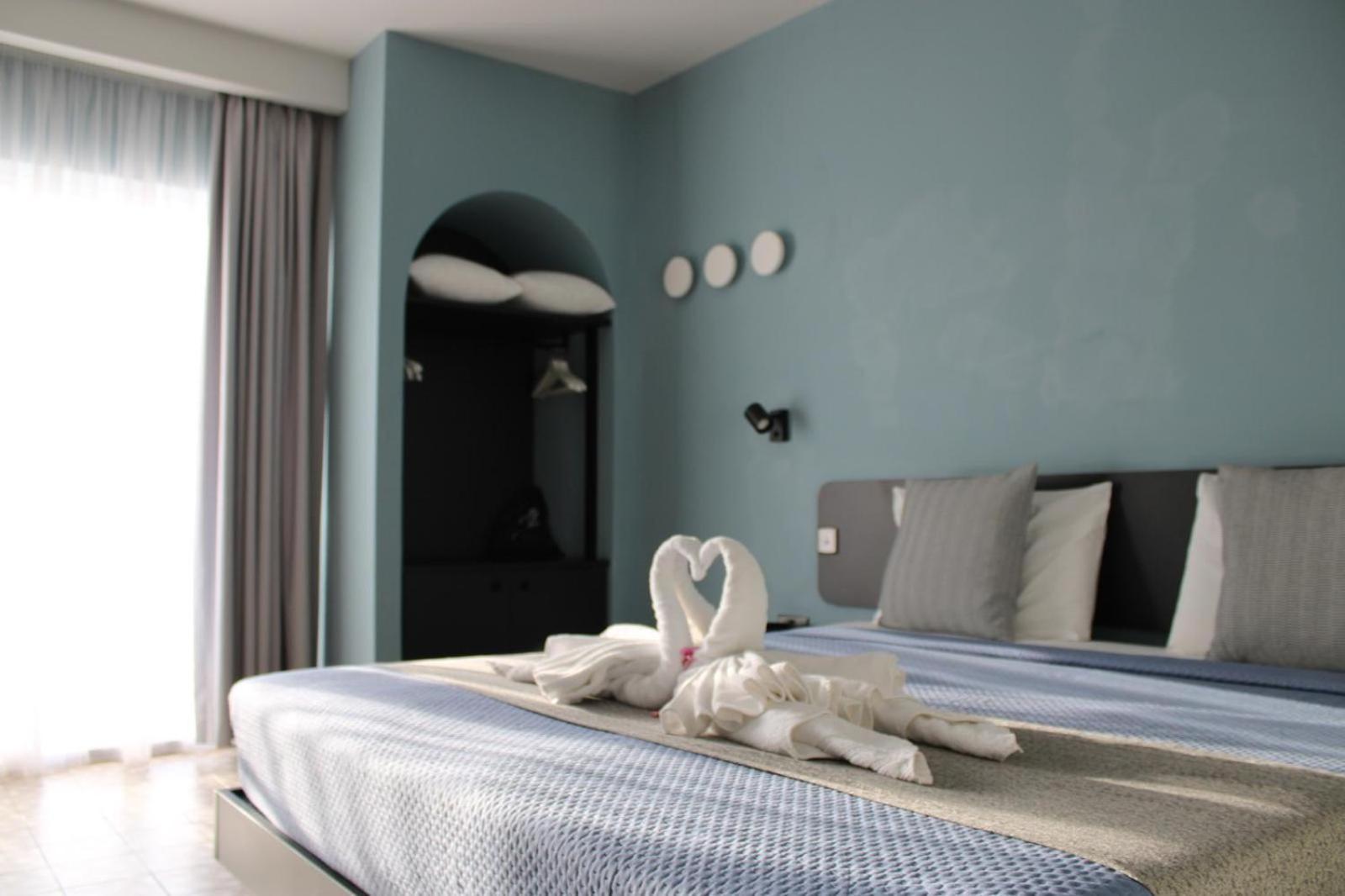 Victoria By Petit Chic Bed & Breakfast Mellieħa Екстериор снимка